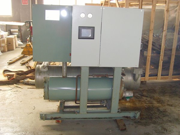 横栏镇酒店中央空调不停机清洗方法介绍